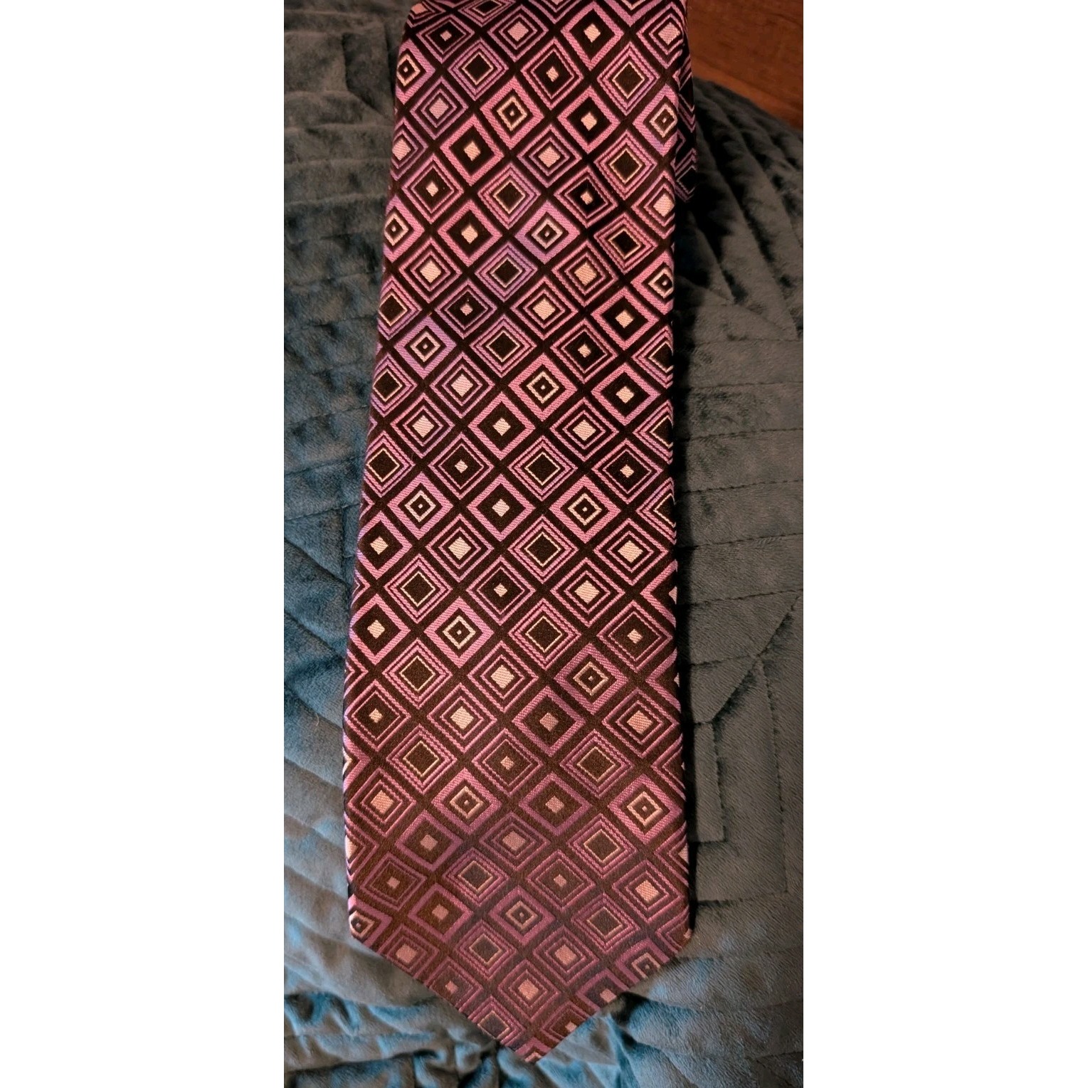 City Of London Men's Imported Silk Necktie Geometric Purple Black Dots Colorful